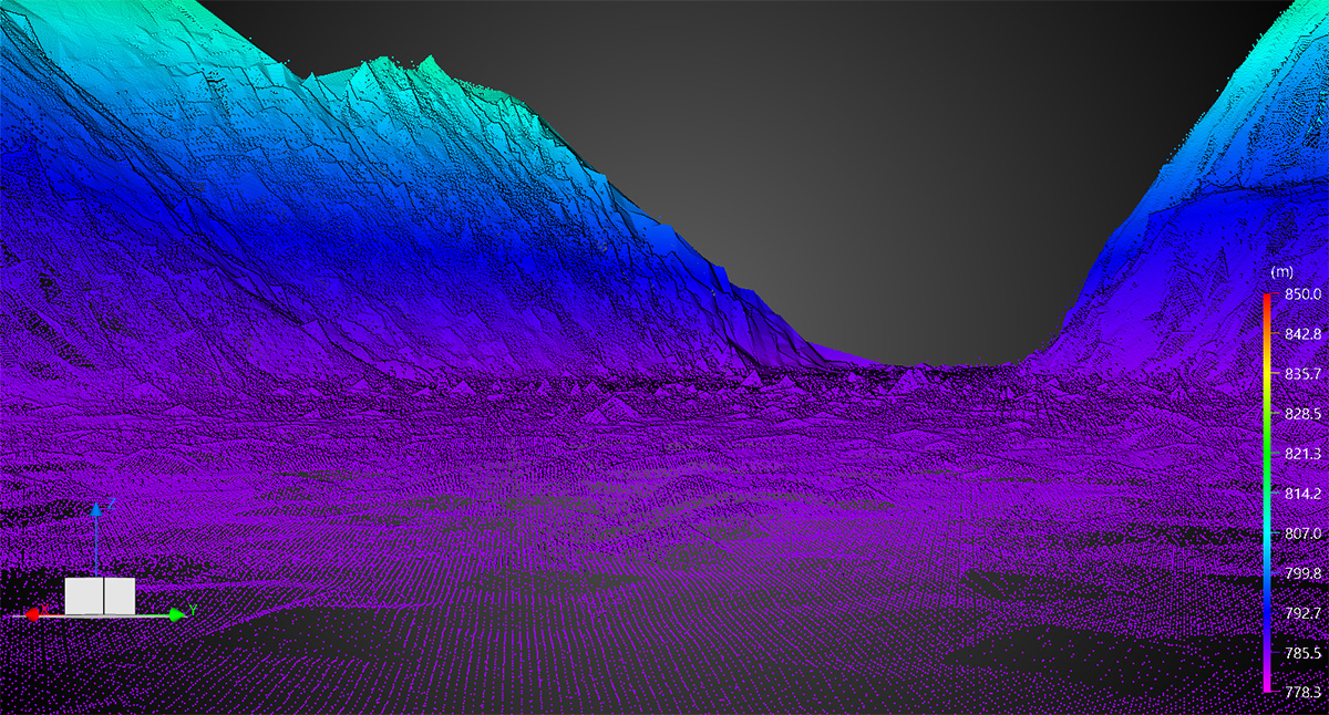 マルビームソナー　深浅測量写真